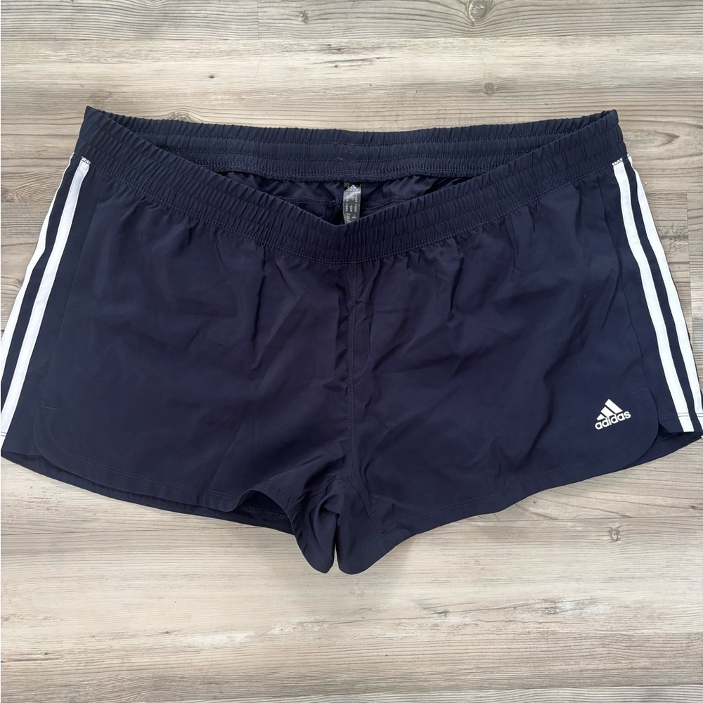 Adidas navy Aeroready Pacer Shorts  NWT  size 2XL 3/4 running shorts #running